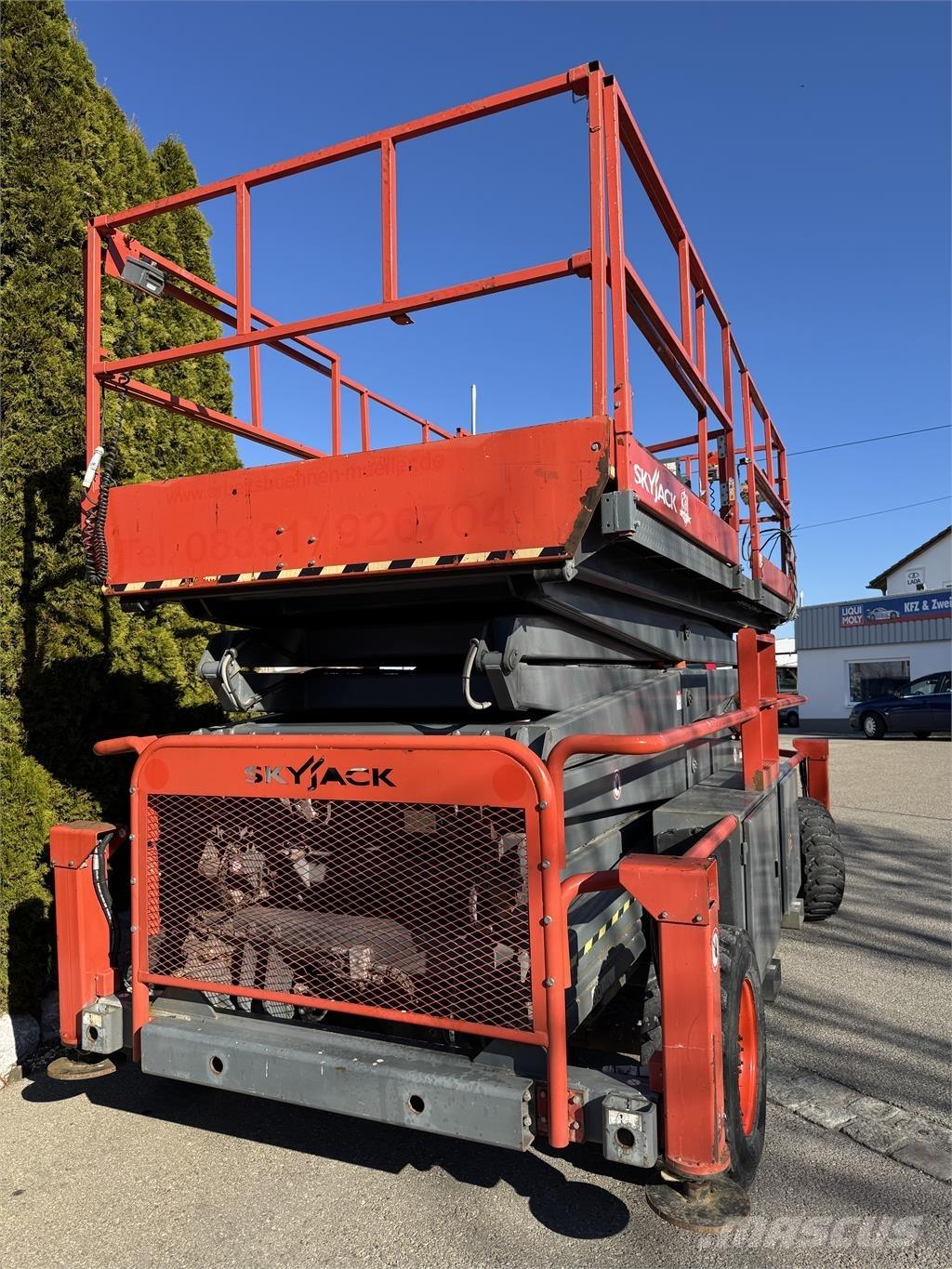 SkyJack SJ9250 Piattaforme a pantografo