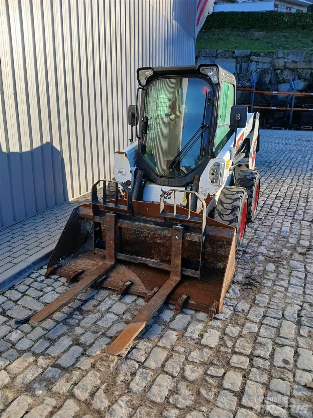 Bobcat S510 Pale gommate