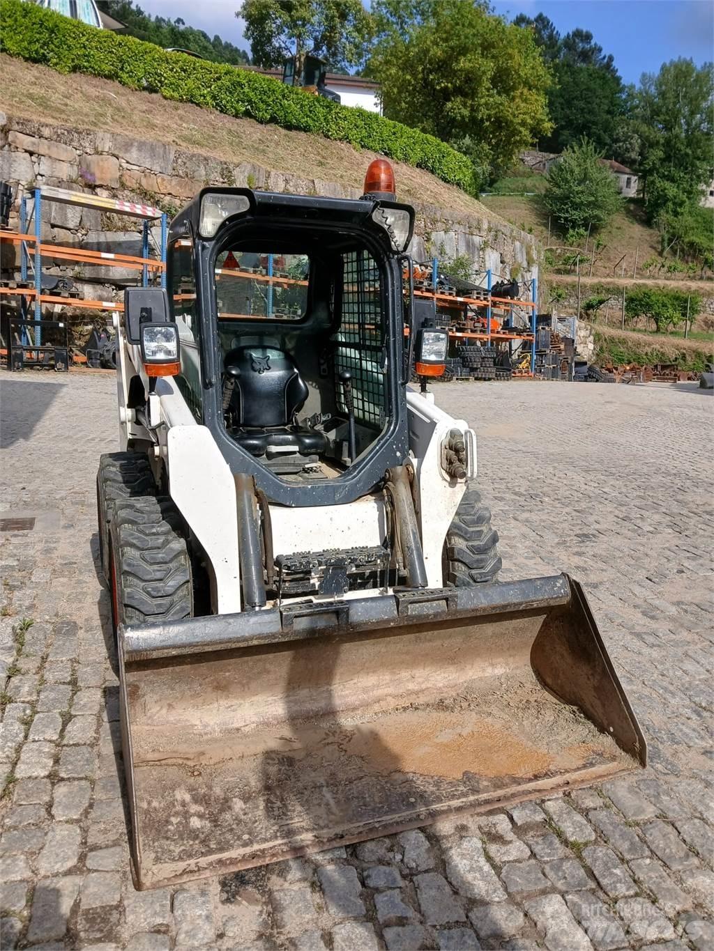 Bobcat S550 Pale gommate