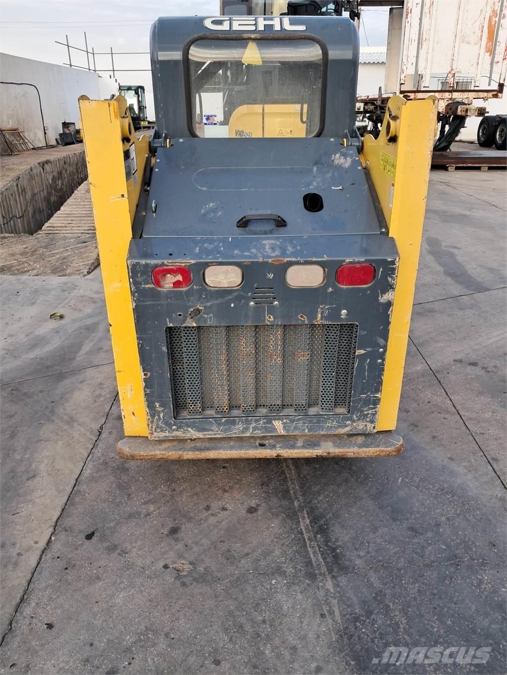 Gehl R105 Pale gommate