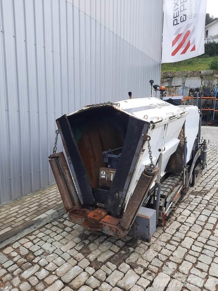 Vögele Super 800 Finitrici