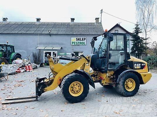 CAT 907H Pale gommate