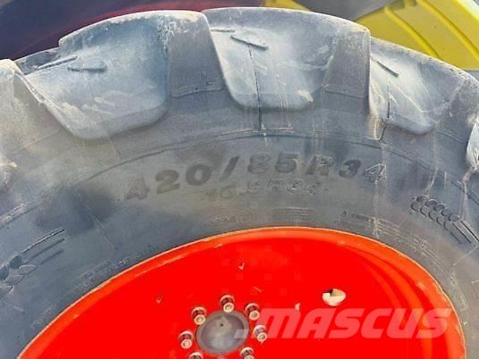 CLAAS CELTIS 446 RX Trattori