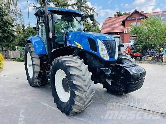 New Holland T7030 Trattori