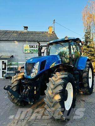 New Holland T7030 Trattori