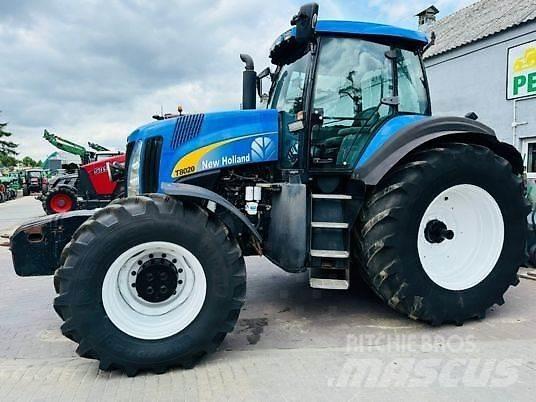 New Holland T8020 Trattori