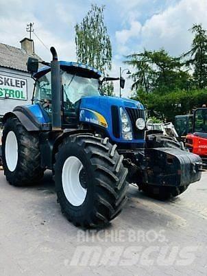 New Holland T8020 Trattori