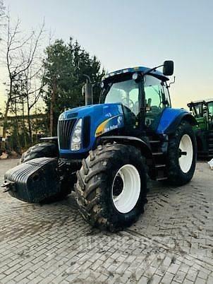 New Holland T8040 Trattori