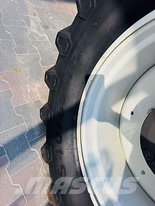Valtra T174 VERSU Trattori