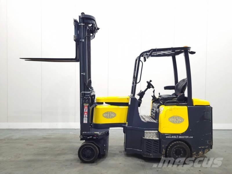 Aisle-Master 15SE Elevatore passaggio stretto
