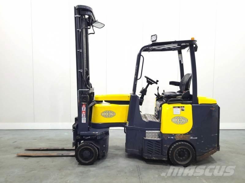 Aisle-Master 15SE Elevatore passaggio stretto