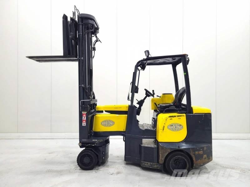 Aisle-Master 20SE Elevatore passaggio stretto