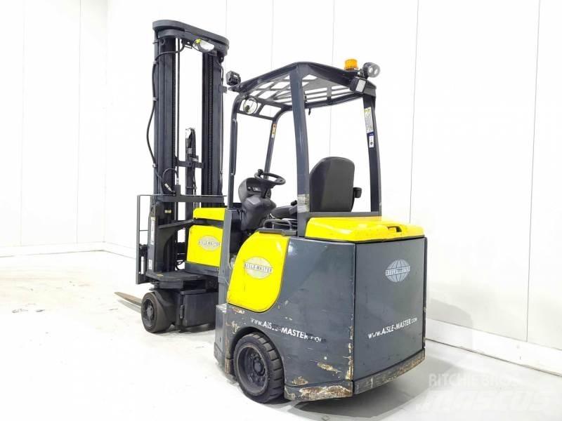 Aisle-Master 20SE Elevatore passaggio stretto