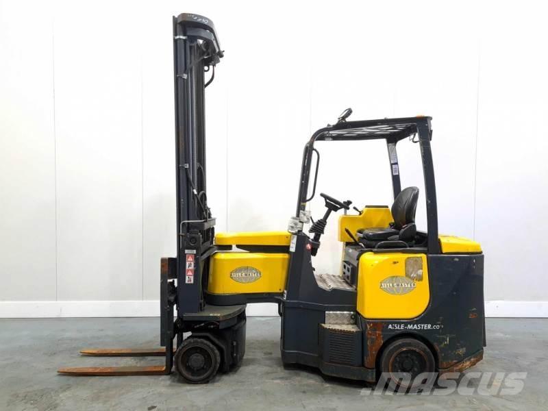 Aisle-Master 20SE Elevatore passaggio stretto