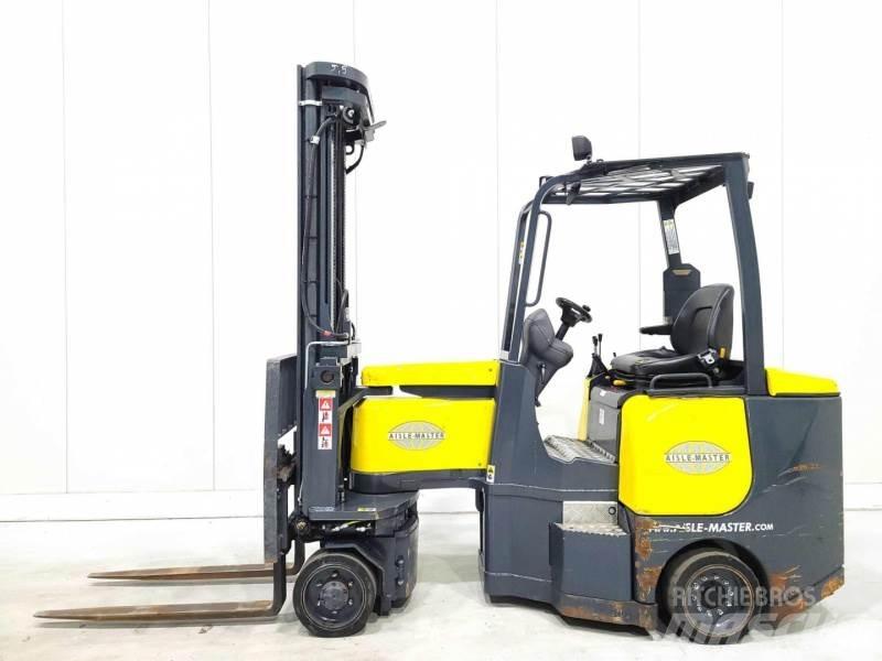 Aisle-Master 20SE Elevatore passaggio stretto