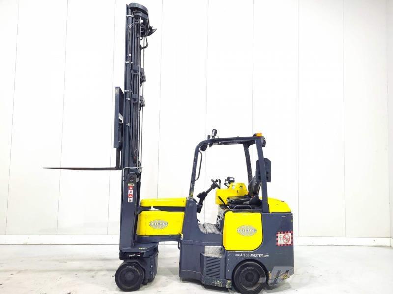 Aisle-Master 20SHE Elevatore passaggio stretto