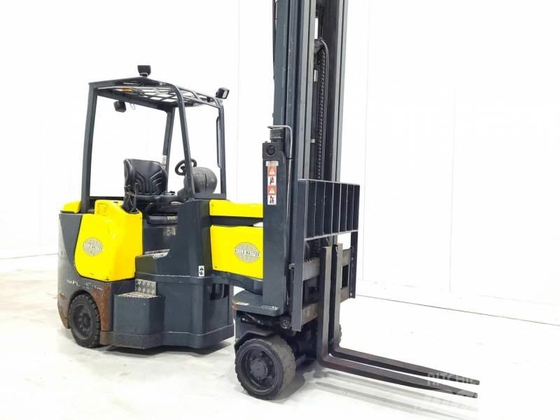 Aisle-Master 20SHE Elevatore passaggio stretto