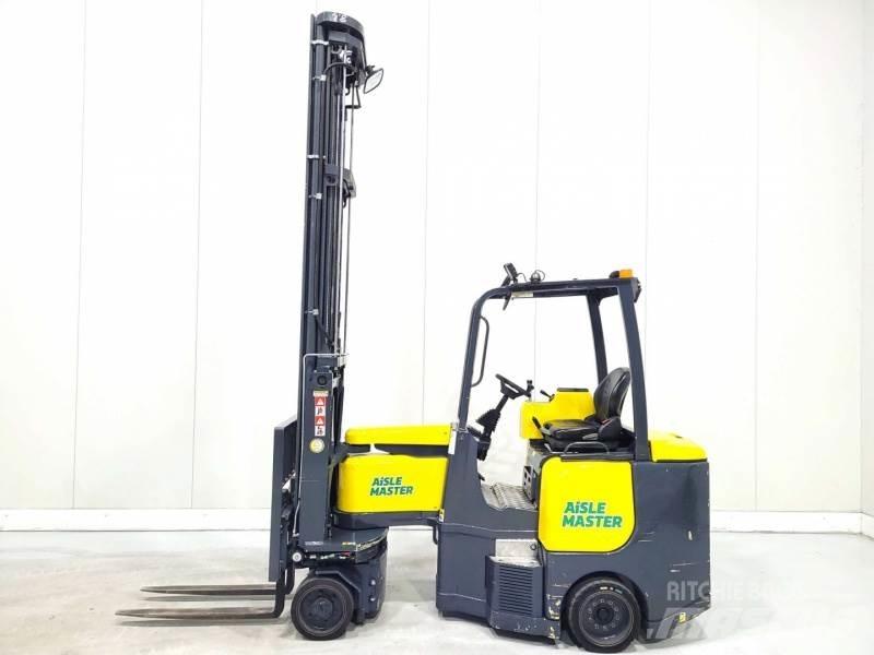 Aisle-Master 20SHE Elevatore passaggio stretto