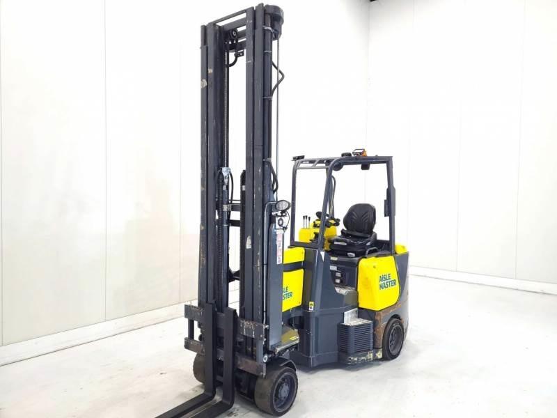 Aisle-Master 20SHE Elevatore passaggio stretto