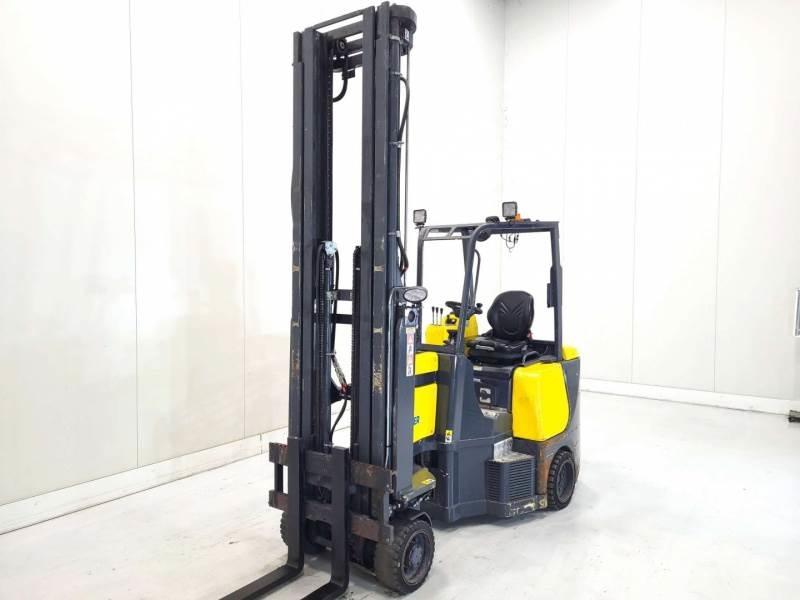 Aisle-Master 20SHE Elevatore passaggio stretto