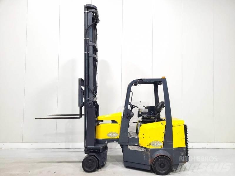 Aisle-Master 20WHE Elevatore passaggio stretto