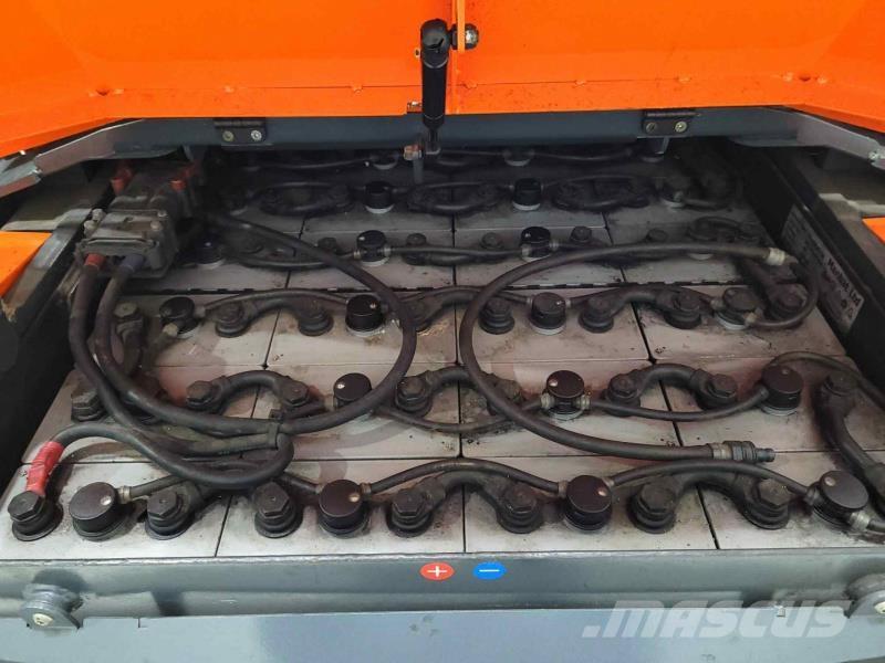 Aisle-Master 20WHE Elevatore passaggio stretto