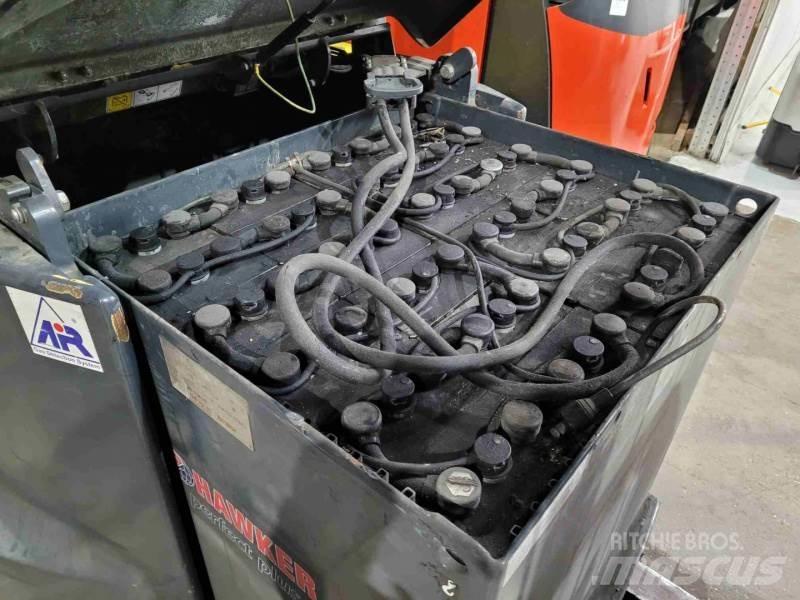 Aisle-Master 20WHE Elevatore passaggio stretto