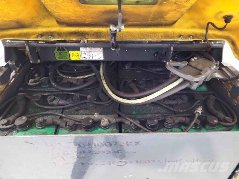 Aisle-Master AM20SHE Elevatore passaggio stretto