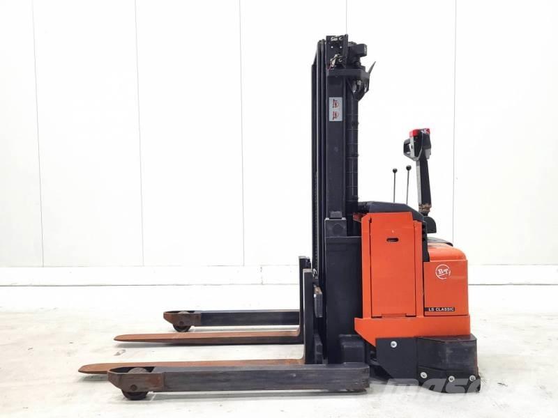 BT LST1350/12 Transpallet uomo a terra