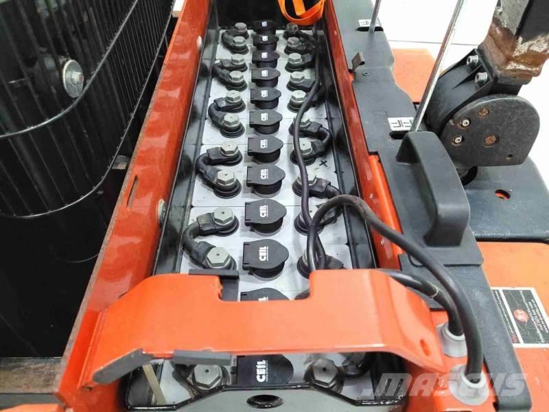 BT LST1350/12 Transpallet uomo a terra