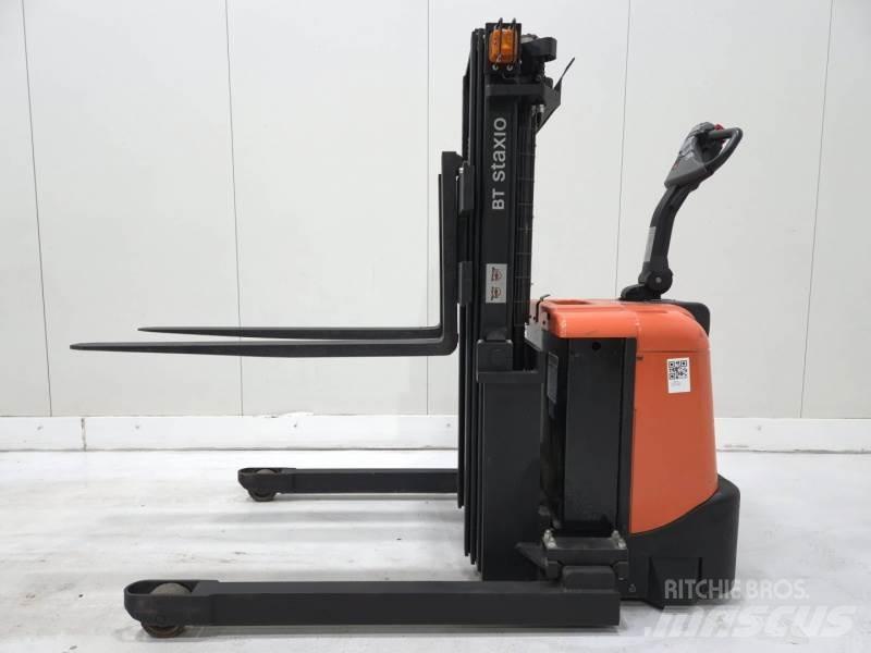 BT SPE135S Transpallet uomo a terra