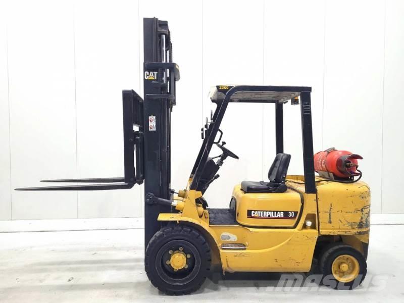 CAT GP30K Carrelli elevatori GPL