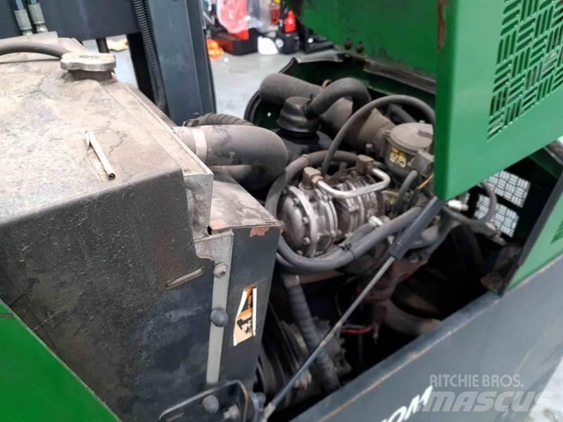 Combilift C4000 Carrello elevatore retrattile a 4 vie