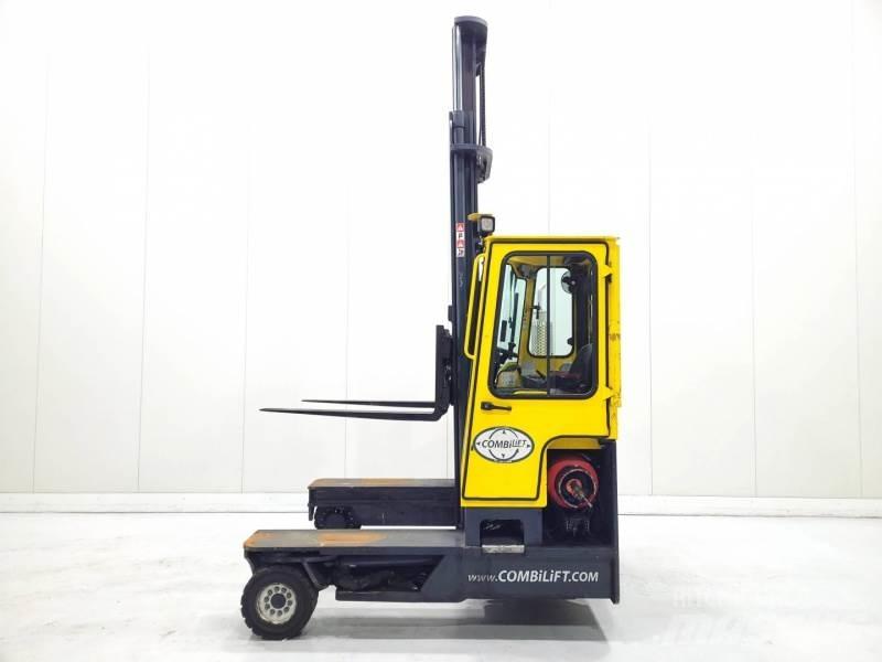 Combilift C4000 Carrello elevatore retrattile a 4 vie