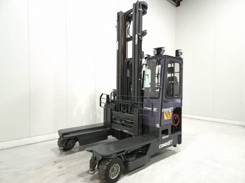 Combilift C4000 Carrello elevatore retrattile a 4 vie