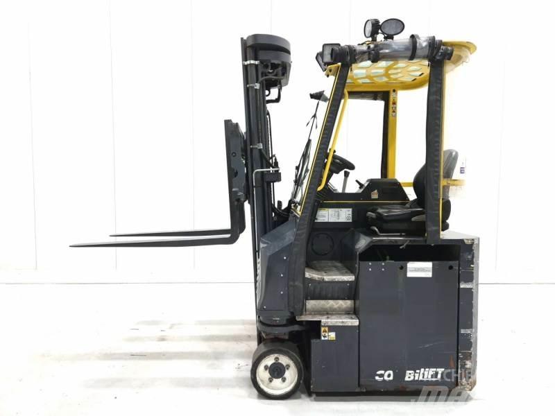 Combilift CBE3000 Carrello elevatore retrattile a 4 vie