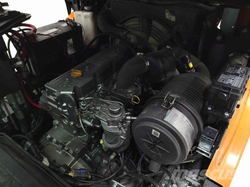 Doosan D25S-7 Carrelli elevatori diesel