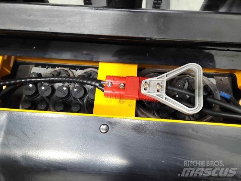 Hyundai 10ES Stoccatori manuali