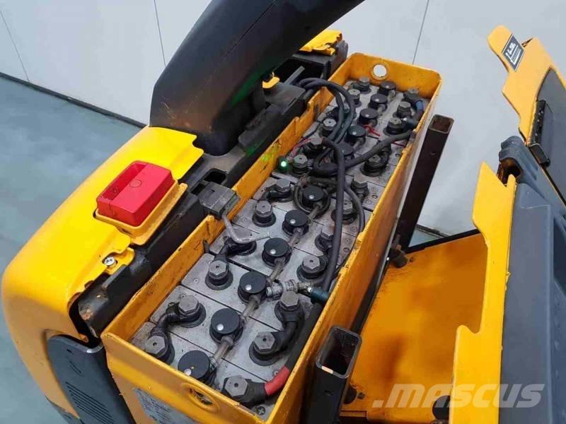 Jungheinrich ECE220 XL Commissionatore medio livello