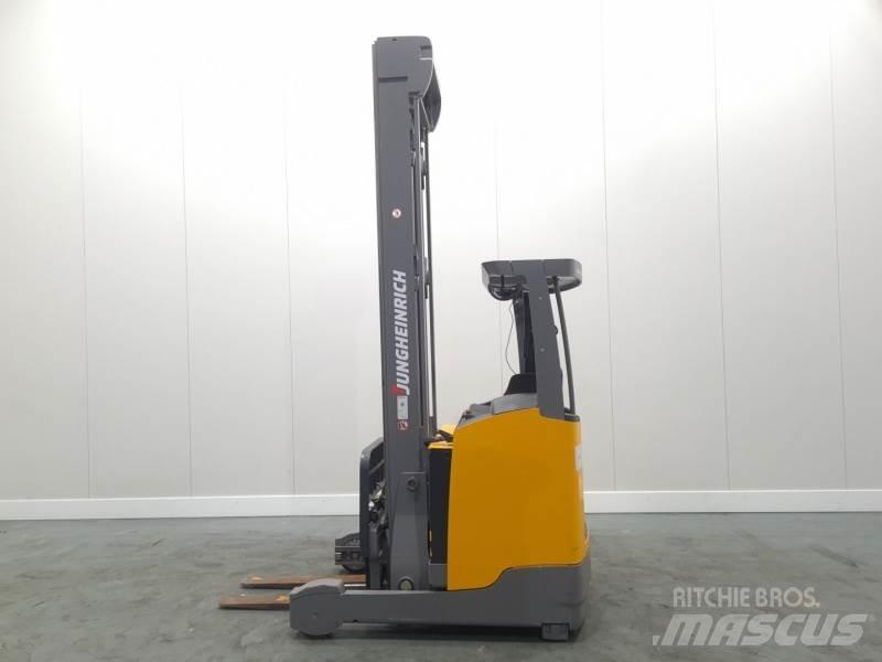 Jungheinrich ETV318 Carrello retrattile