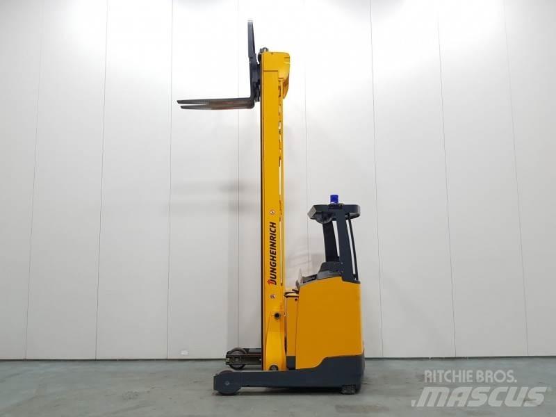 Jungheinrich ETV318 Carrello retrattile