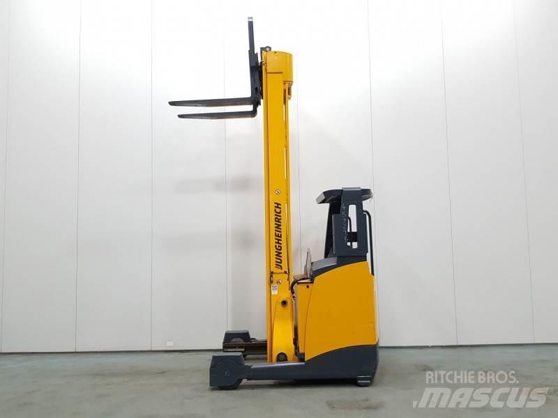Jungheinrich ETV320 Carrello retrattile