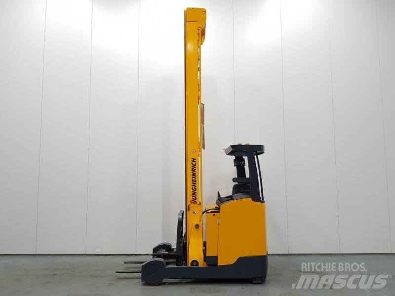 Jungheinrich ETV325 Carrello retrattile