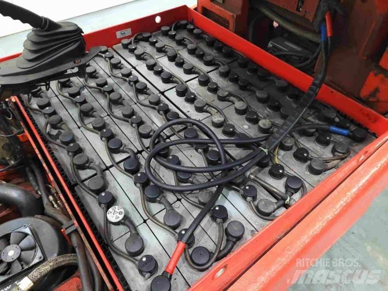 Linde E30-03 336 Carrelli elevatori elettrici