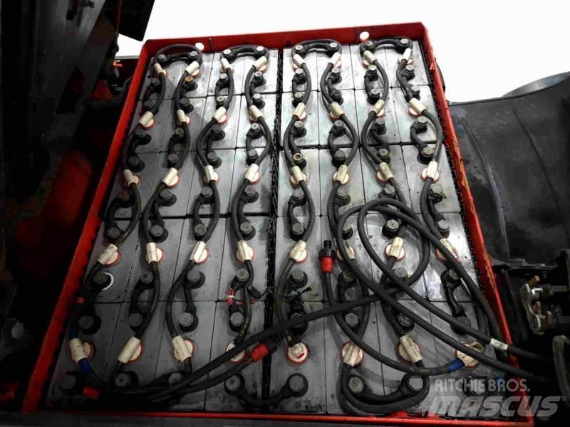 Linde E30L-01 Carrelli elevatori elettrici