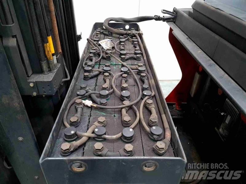 Linde R16-01 1120 Carrello retrattile