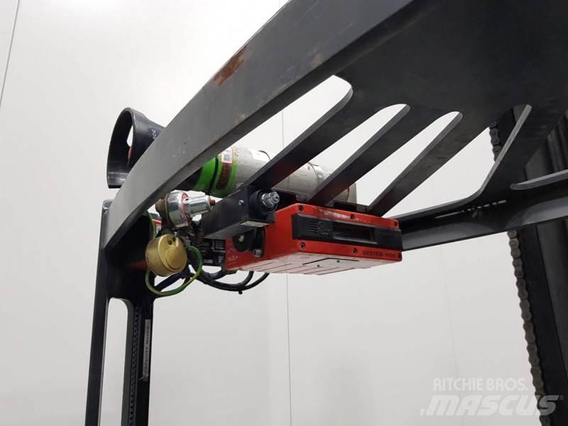 Linde R16 PYROBAN Carrello retrattile
