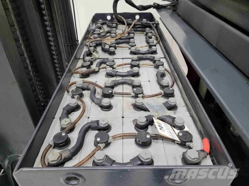 Linde R16HD-01 Carrello retrattile