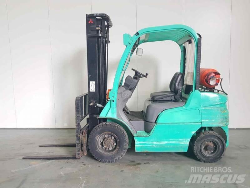 Mitsubishi FG25N Carrelli elevatori GPL