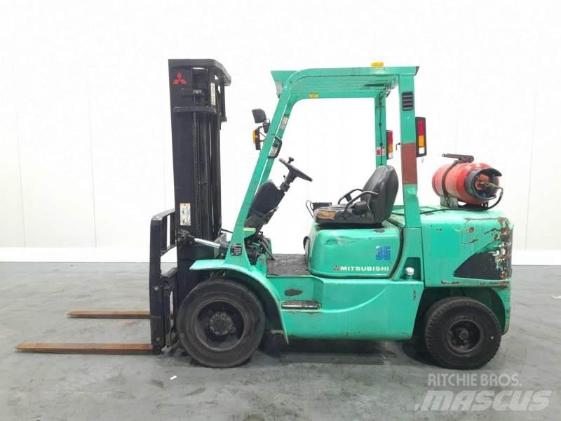 Mitsubishi FG35K Carrelli elevatori GPL